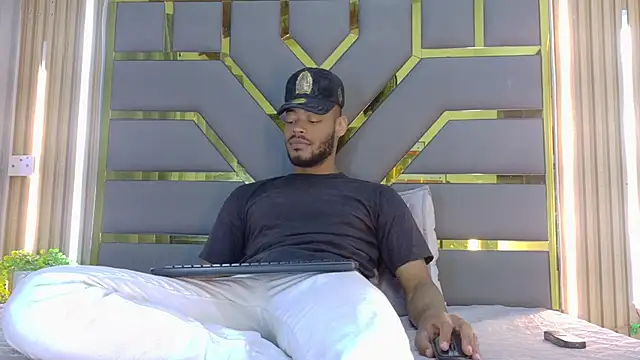 Neytanmalcon online show from February 21, 6:31 pm