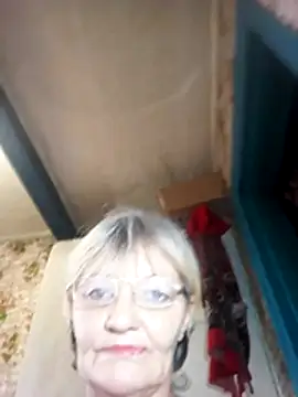 Snapshot of NikaGold454 chatting on November 13, 9:08 am NikaGold454 online show from November 13, 9:08 am