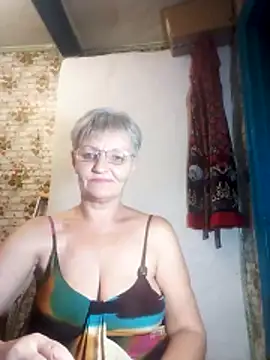 Snapshot of NikaGold454 chatting on December 4, 11:52 am NikaGold454 online show from December 4, 11:52 am