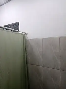 Snapshot of elargon_dawn chatting on November 12, 1:17 am elargon dawn online show from November 12, 1:17 am