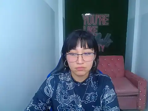 isabella smith t online show from October 22, 10:42 pm