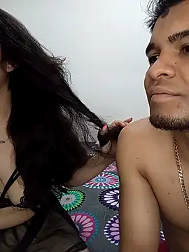 Snapshot of dess-3425 chatting on November 5, 5:13 pm dess-3425 online show from November 5, 5:13 pm