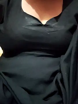 Snapshot of Pyaar_Ki_Pooja chatting on November 4, 11:59 pm Pyaar Ki Pooja online show from November 4, 11:59 pm