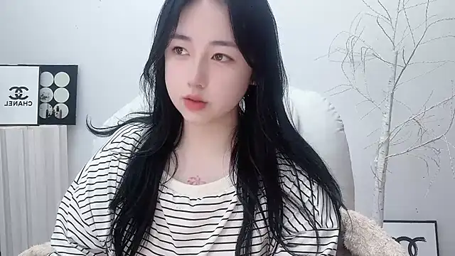 Snapshot of Love-hanzaizai718 chatting on November 15, 1:07 pm Love-hanzaizai718 online show from November 15, 1:07 pm