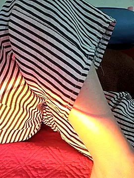 Snapshot of Cherry_Le02 chatting on November 22, 2:16 pm Cherry Le02 online show from November 22, 2:16 pm