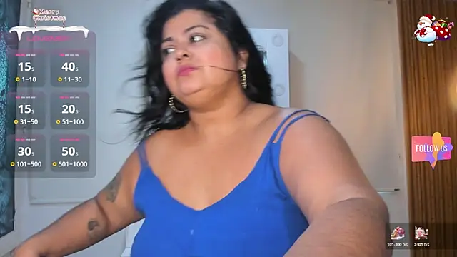 Snapshot of Hanna_curvy_ chatting on December 3, 11:30 am Hanna curvy online show from December 3, 11:30 am