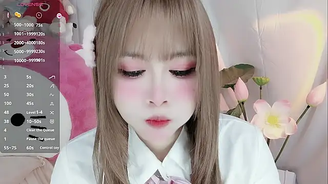 Snapshot of -zhuzhu-999- chatting on October 28, 6:43 pm -zhuzhu-999- online show from October 28, 6:43 pm