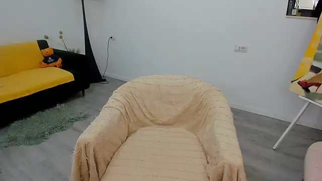 Snapshot of Arya_Anna chatting on November 17, 4:40 am Arya Anna online show from November 17, 4:40 am