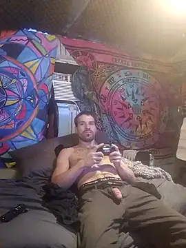 Snapshot of YourAddicted2 chatting on November 17, 8:42 am YourAddicted2 online show from November 17, 8:42 am