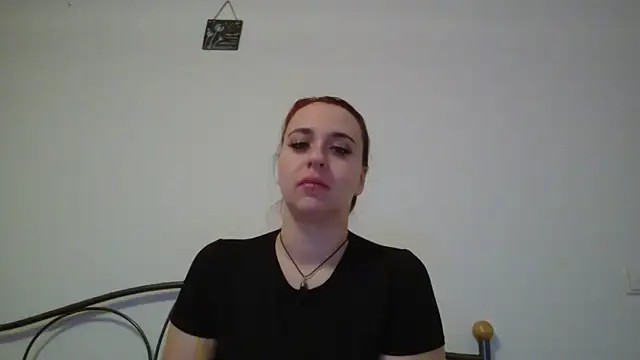 Latexaddictx  online show from November 9, 1:09 pm