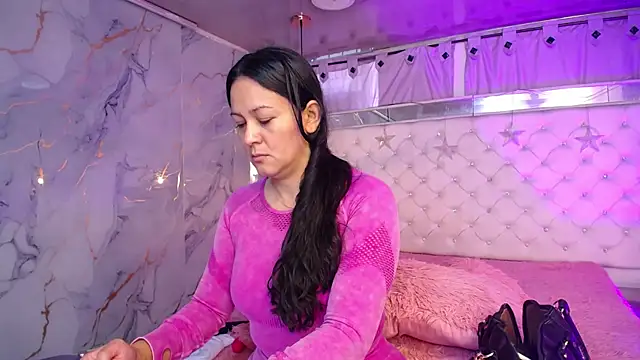 Melissa-roberts online show from February 28, 1:45 pm