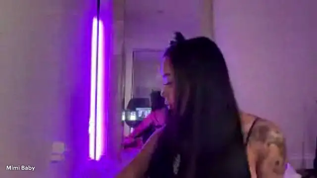 mimibabyxxx online show from October 24, 1:46 am