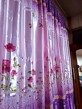 Valentinass20 online show from November 19, 2:33 am