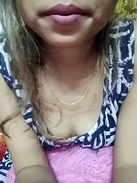 Snapshot of Sujatab250 chatting on November 28, 5:59 pm Sujatab250 online show from November 28, 5:59 pm