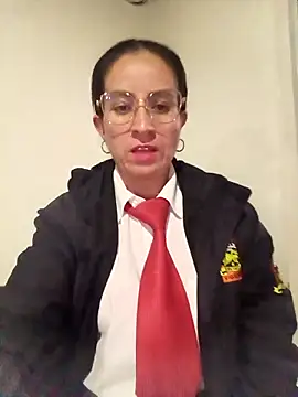 Snapshot of Valentina--1 chatting on November 26, 2:01 am Valentina--1 online show from November 26, 2:01 am