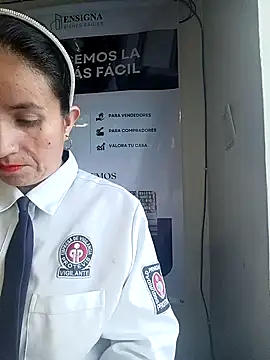 Snapshot of Valentina--1 chatting on January 15, 11:59 am Valentina--1 online show from January 15, 11:59 am