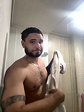 AUSTINN TORRES online show from January 9, 10:22 pm