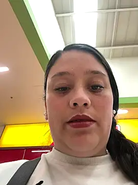 Snapshot of chanelketty chatting on November 14, 2:27 pm chanelketty online show from November 14, 2:27 pm