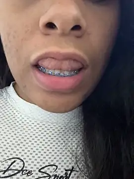 Snapshot of NikolRose chatting on November 11, 9:15 pm NikolRose online show from November 11, 9:15 pm