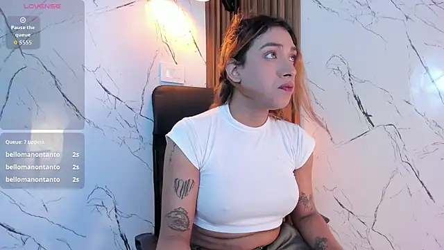 Snapshot of Ela_windsor chatting on November 19, 7:47 pm Ela windsor online show from November 19, 7:47 pm