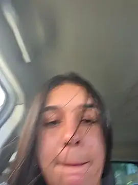 ISA NIXON online show from December 15, 5:50 pm