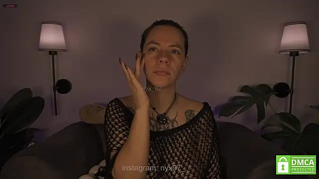 Snapshot of nyx_97 chatting on December 14, 3:56 am nyx 97 online show from December 14, 3:56 am