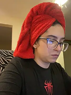 Kloe Novoa online show from April 20, 1:03 pm