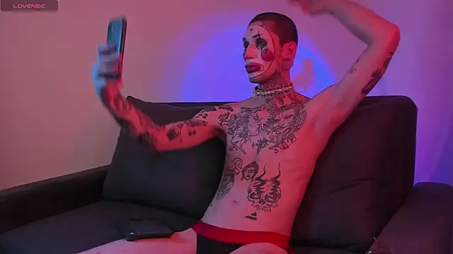 Snapshot of TokyoHatsumoto chatting on October 31, 6:09 pm TokyoHatsumoto online show from October 31, 6:09 pm