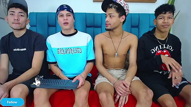 Hot Boys Latinos X online show from April 17, 5:05 pm