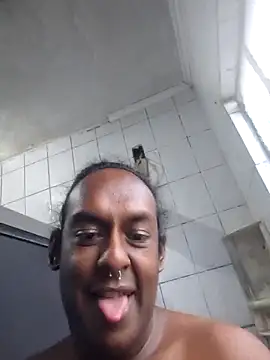 Snapshot of pretinhablack chatting on October 30, 8:53 pm pretinhablack online show from October 30, 8:53 pm