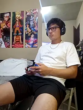 Snapshot of Ais_B10 chatting on October 27, 5:33 am Ais B10 online show from October 27, 5:33 am