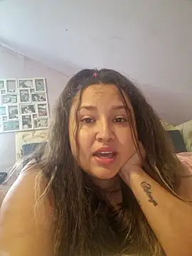 crazygirl26848 online show from November 17, 7:58 am