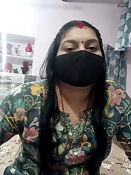 Snapshot of Best_couple2001 chatting on November 19, 6:35 am Best couple2001 online show from November 19, 6:35 am