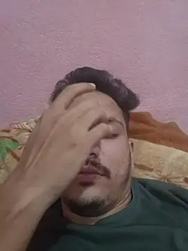 Snapshot of indoregigolo chatting on November 9, 9:29 am indoregigolo online show from November 9, 9:29 am