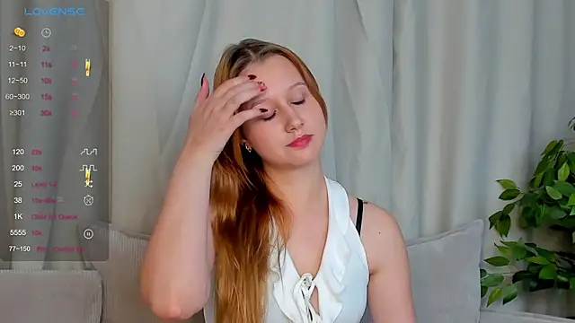 Charil Wilson online show from November 27, 4:25 am