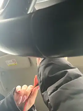 Snapshot of blondegirlx chatting on November 21, 8:57 am blondegirlx online show from November 21, 8:57 am