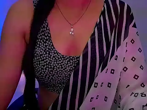 Snapshot of Misha_01 chatting on November 9, 5:22 pm Misha 01 online show from November 9, 5:22 pm