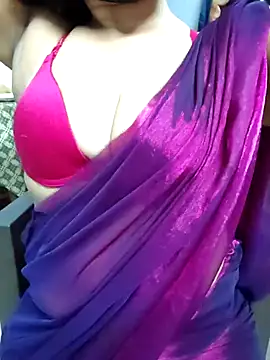 Snapshot of soni_soni99 chatting on October 30, 12:23 am soni soni99 online show from October 30, 12:23 am