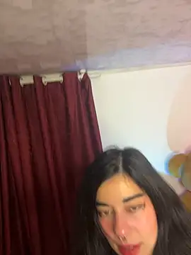 wetbyAlice online show from April 10, 11:20 pm