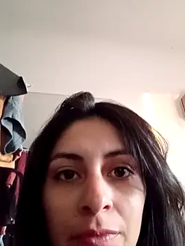 Snapshot of besosseductores chatting on October 24, 11:12 pm besosseductores online show from October 24, 11:12 pm