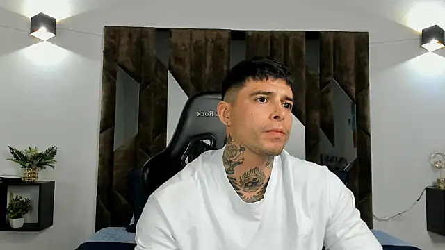 MATEO DILUCA online show from January 8, 9:06 pm