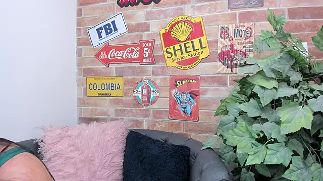 foxy sharlotte online show from November 15, 6:37 pm