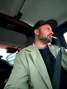 Snapshot of Fuckboyguyman chatting on November 15, 12:30 am Fuckboyguyman online show from November 15, 12:30 am