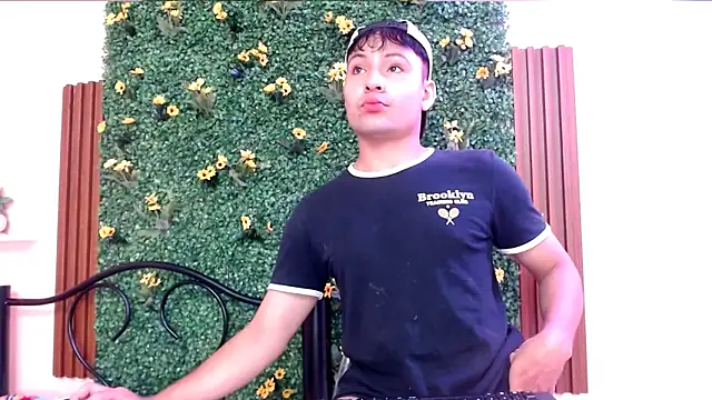 Snapshot of angel666smit chatting on October 28, 2:53 pm angel666smit online show from October 28, 2:53 pm