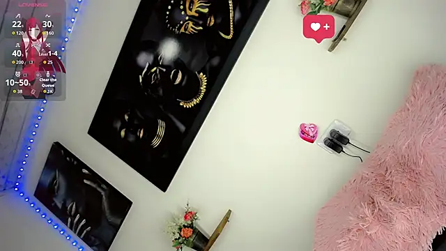 Snapshot of Kendall-_8 chatting on December 14, 2:00 pm Kendall- 8 online show from December 14, 2:00 pm