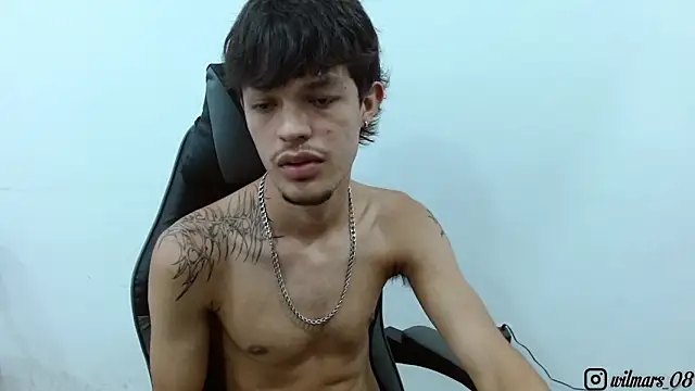 Snapshot of BrayanOconer08 chatting on November 5, 5:40 am BrayanOconer08 online show from November 5, 5:40 am