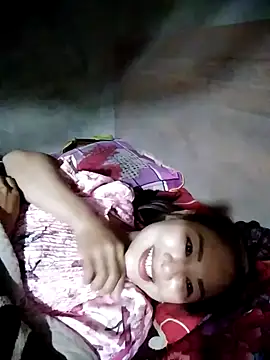 Snapshot of yeu-yeu chatting on November 13, 1:21 pm yeu-yeu online show from November 13, 1:21 pm