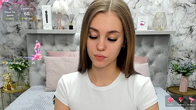 CandysSweet online show from February 22, 1:18 am