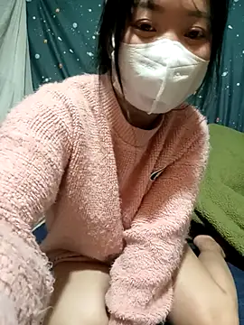 Snapshot of Phoena-a chatting on February 3, 6:40 am Phoena-a online show from February 3, 6:40 am