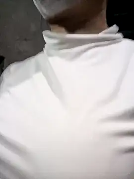 Snapshot of Phoena-a chatting on February 11, 12:54 pm Phoena-a online show from February 11, 12:54 pm